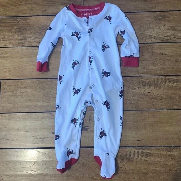 Nike Air Jordan baby romper - Picture 2 of 5